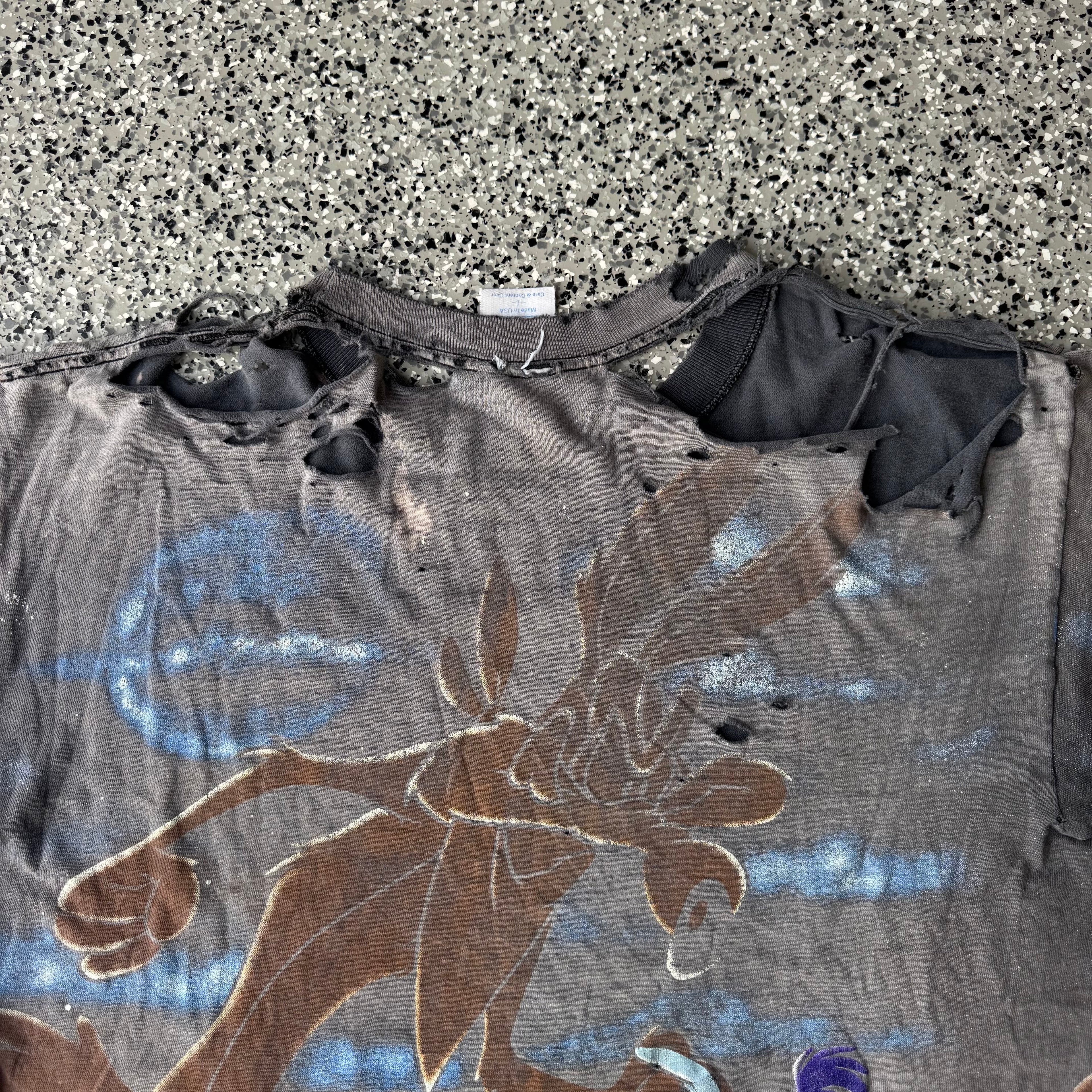 1994 Looney Tunes Wile E. Coyote & Road Runner T-Shirt