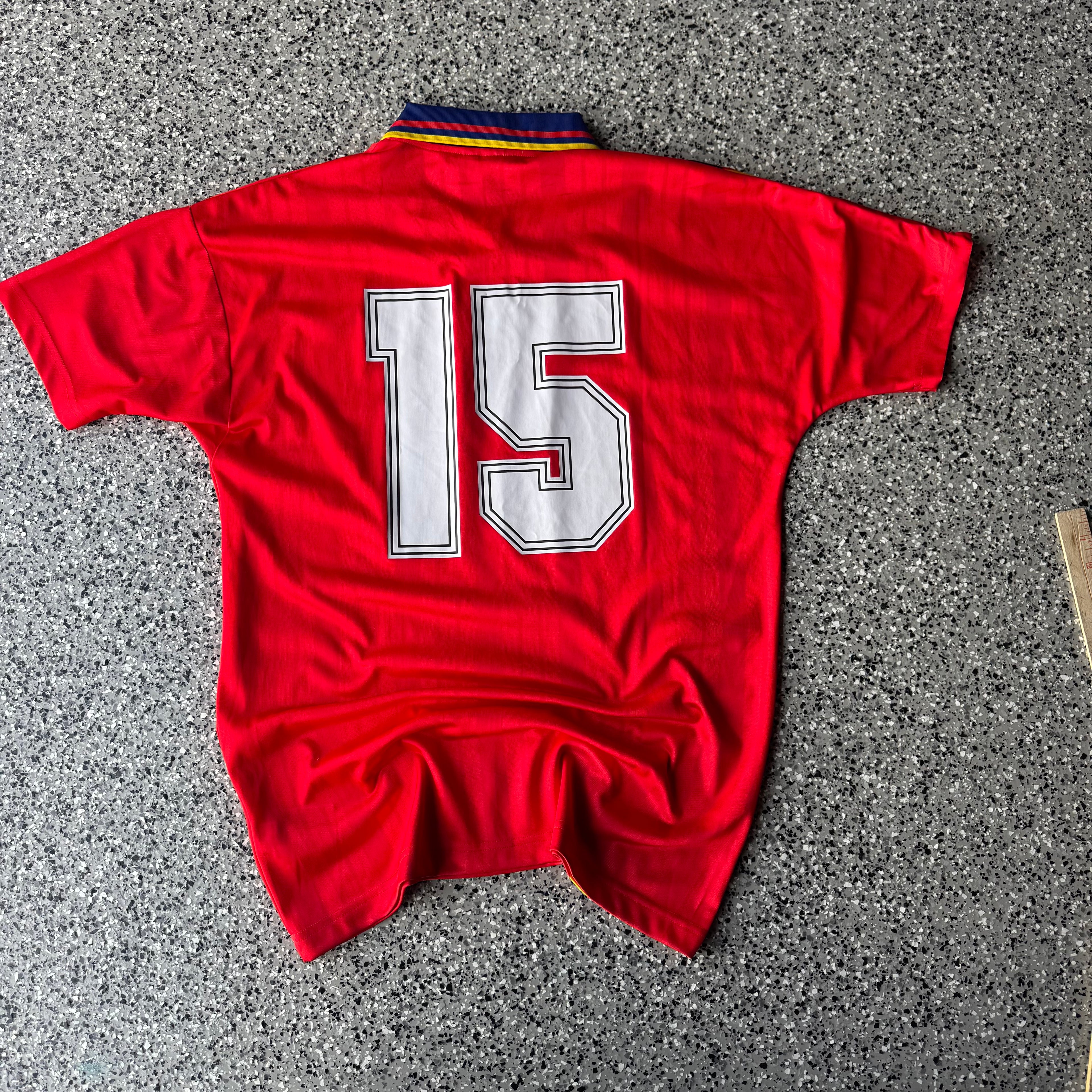 2000s Retro Spain Soccer Jersey (M)
