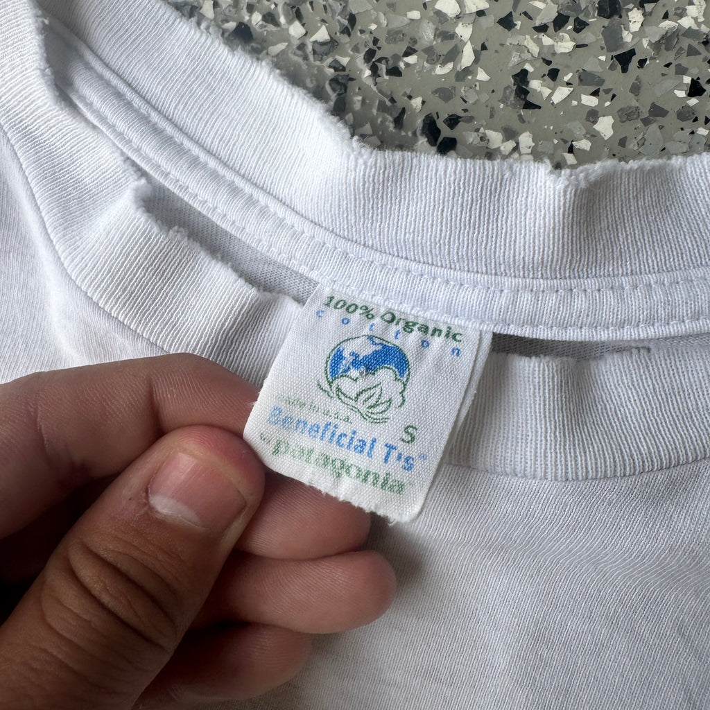 1990s Patagonia Ice snow Distressed t-shirt (S)