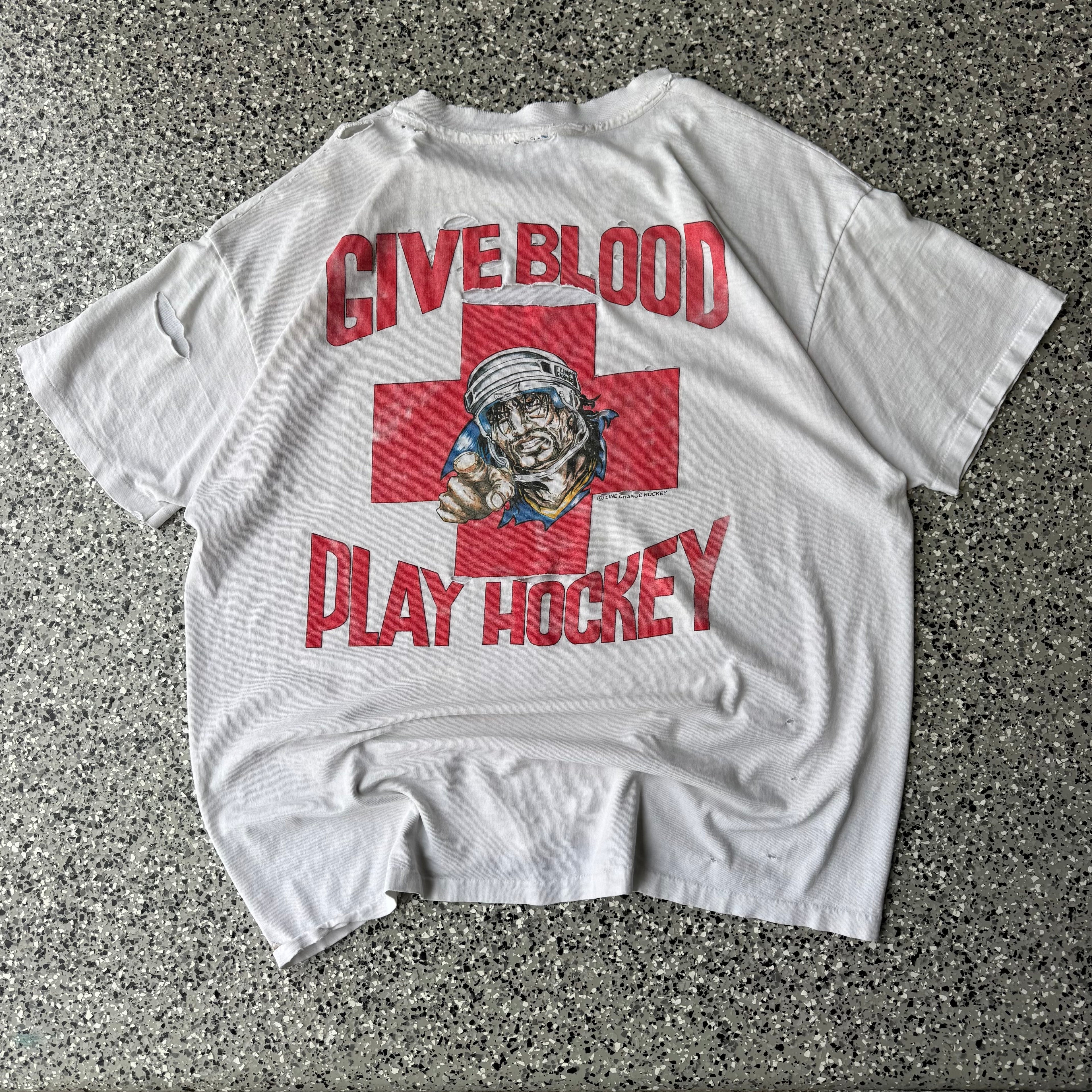 1990s Give Blood Play Hockey Distressed T-shirt (L)