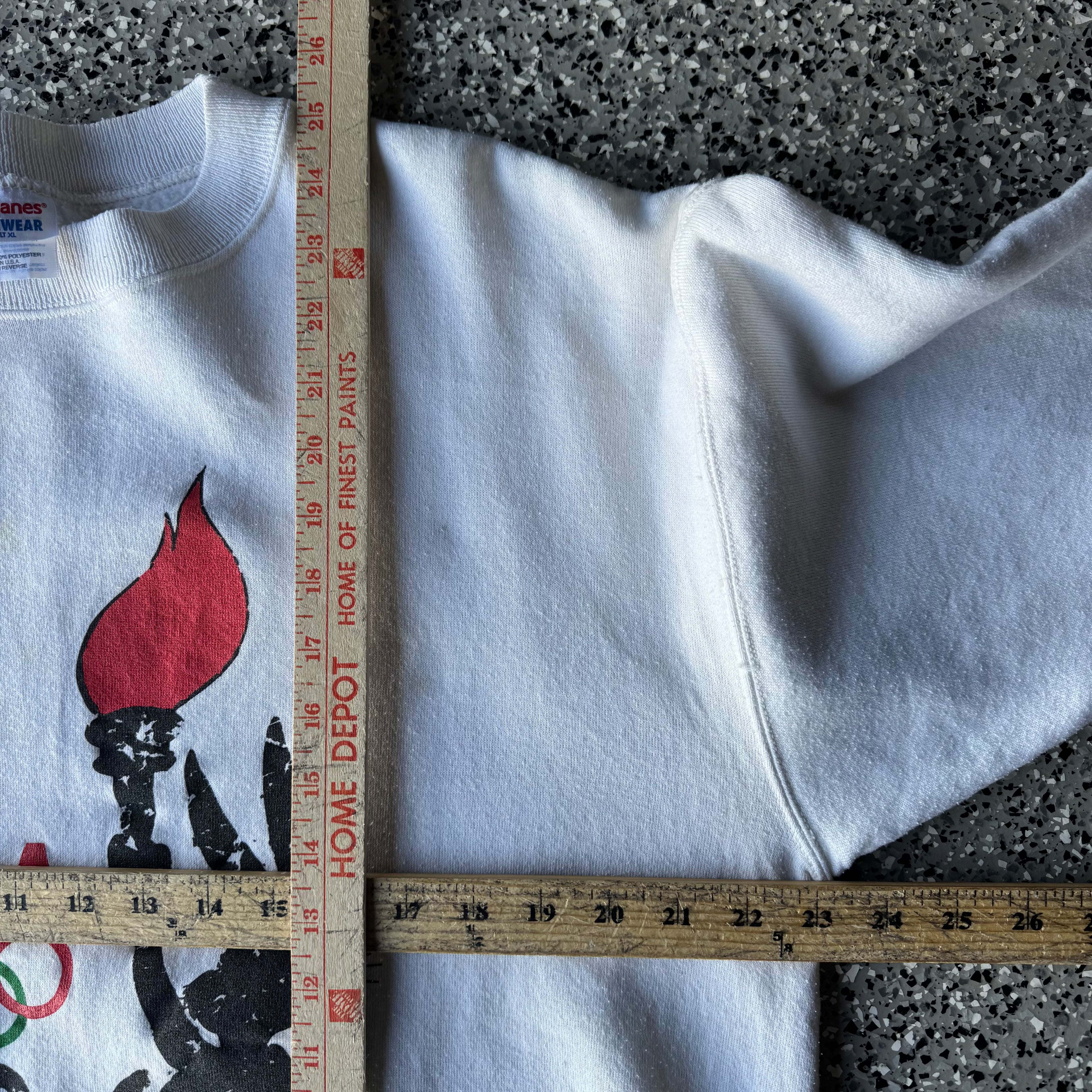 1990s Olympics 96’ x bugs bunny (L)