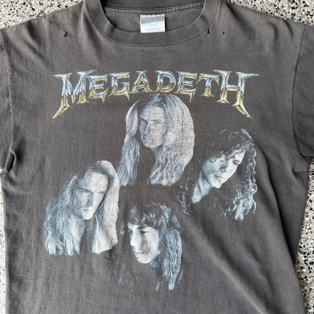 1992 Megadeth “Countdown To Extinction” Faded T-shirt