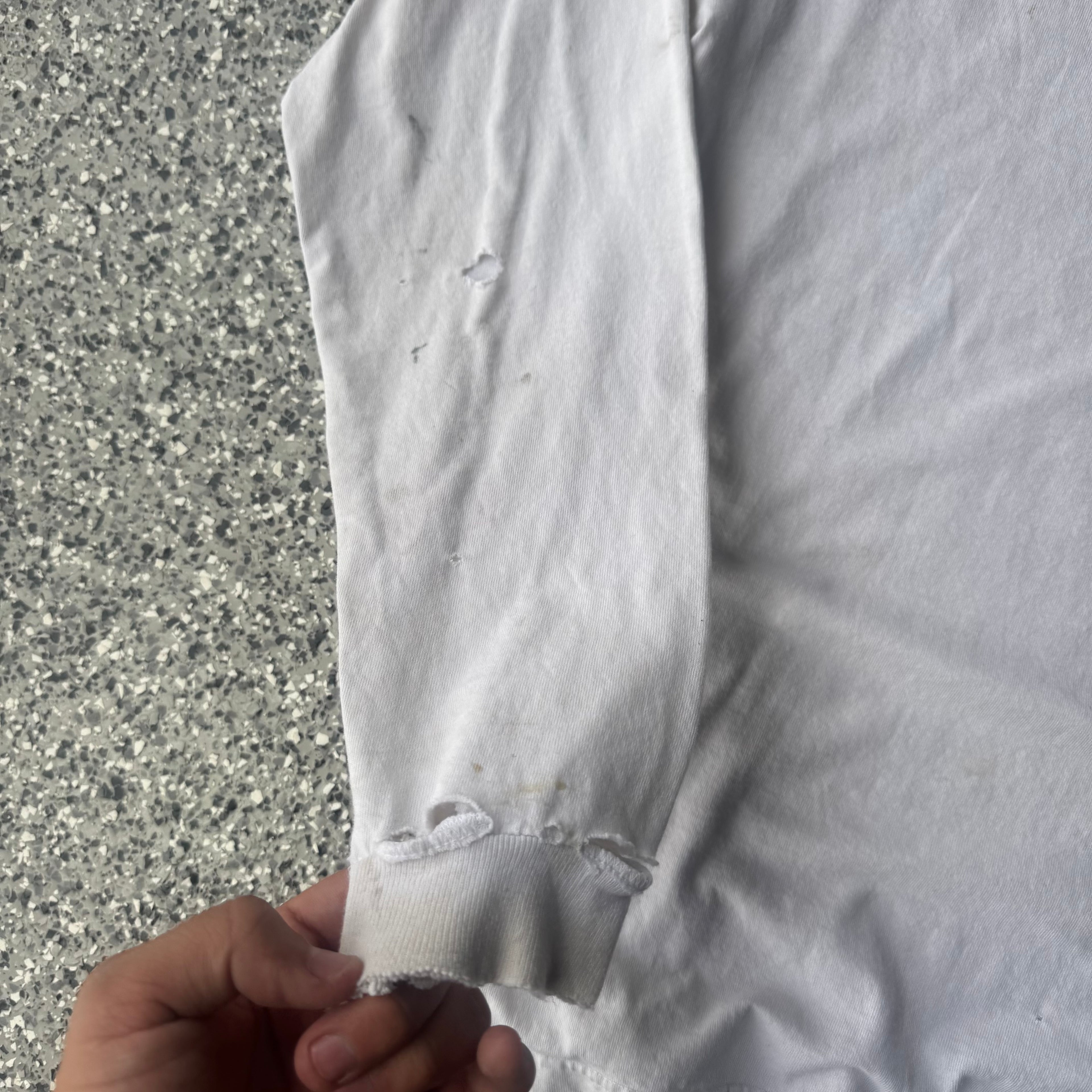 1990s Patagonia Ice snow Distressed t-shirt (S)