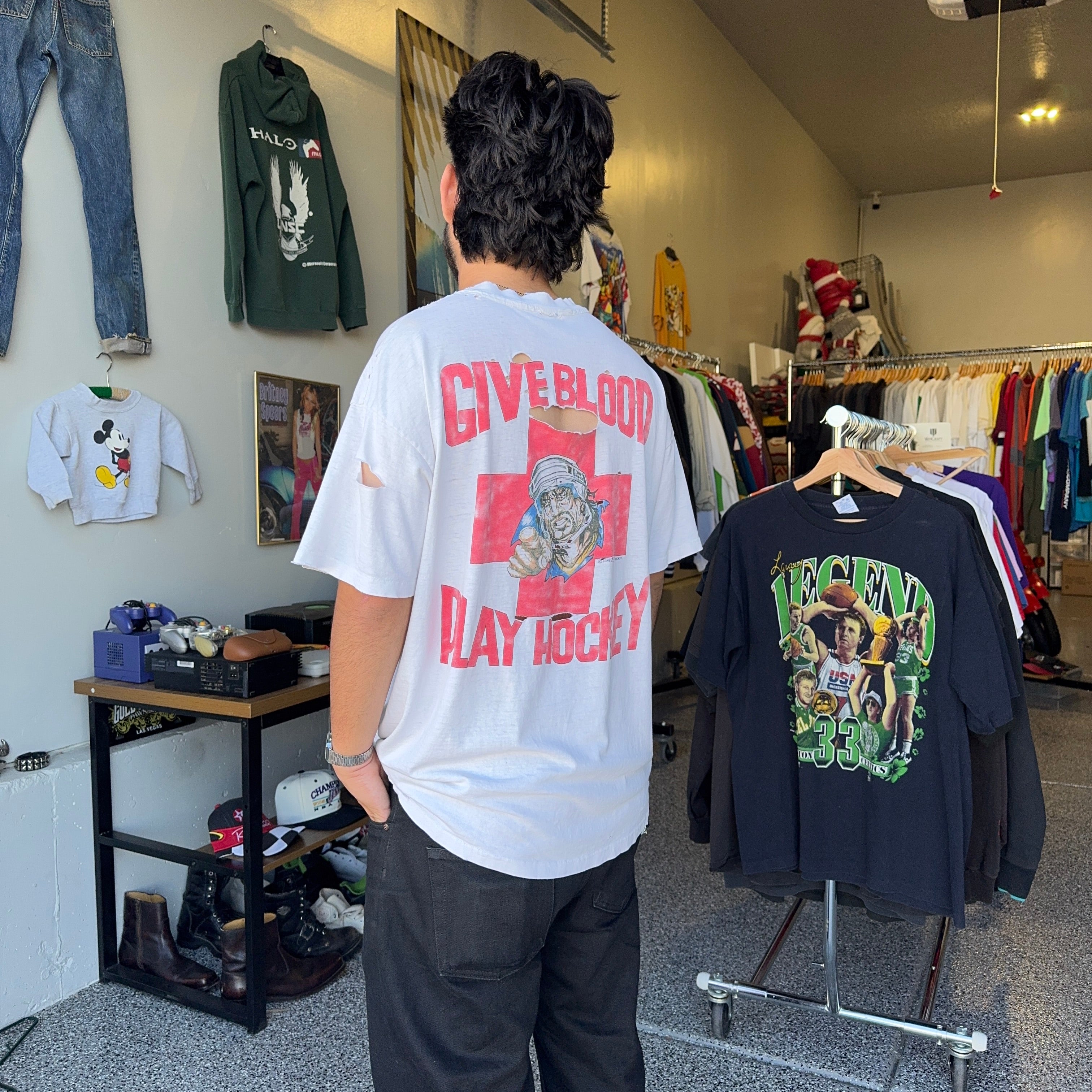 1990s Give Blood Play Hockey Distressed T-shirt (L)