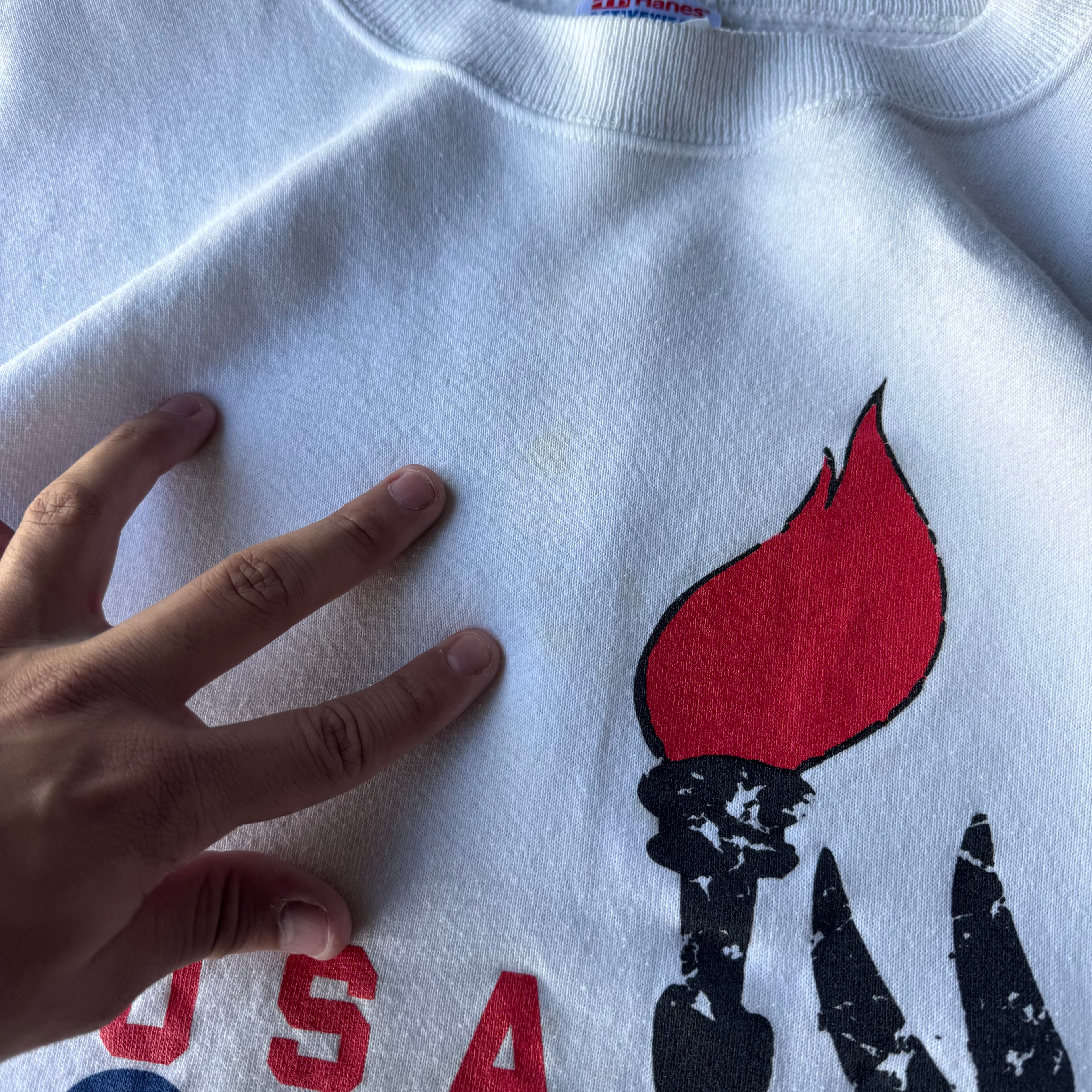 1990s Olympics 96’ x bugs bunny (L)