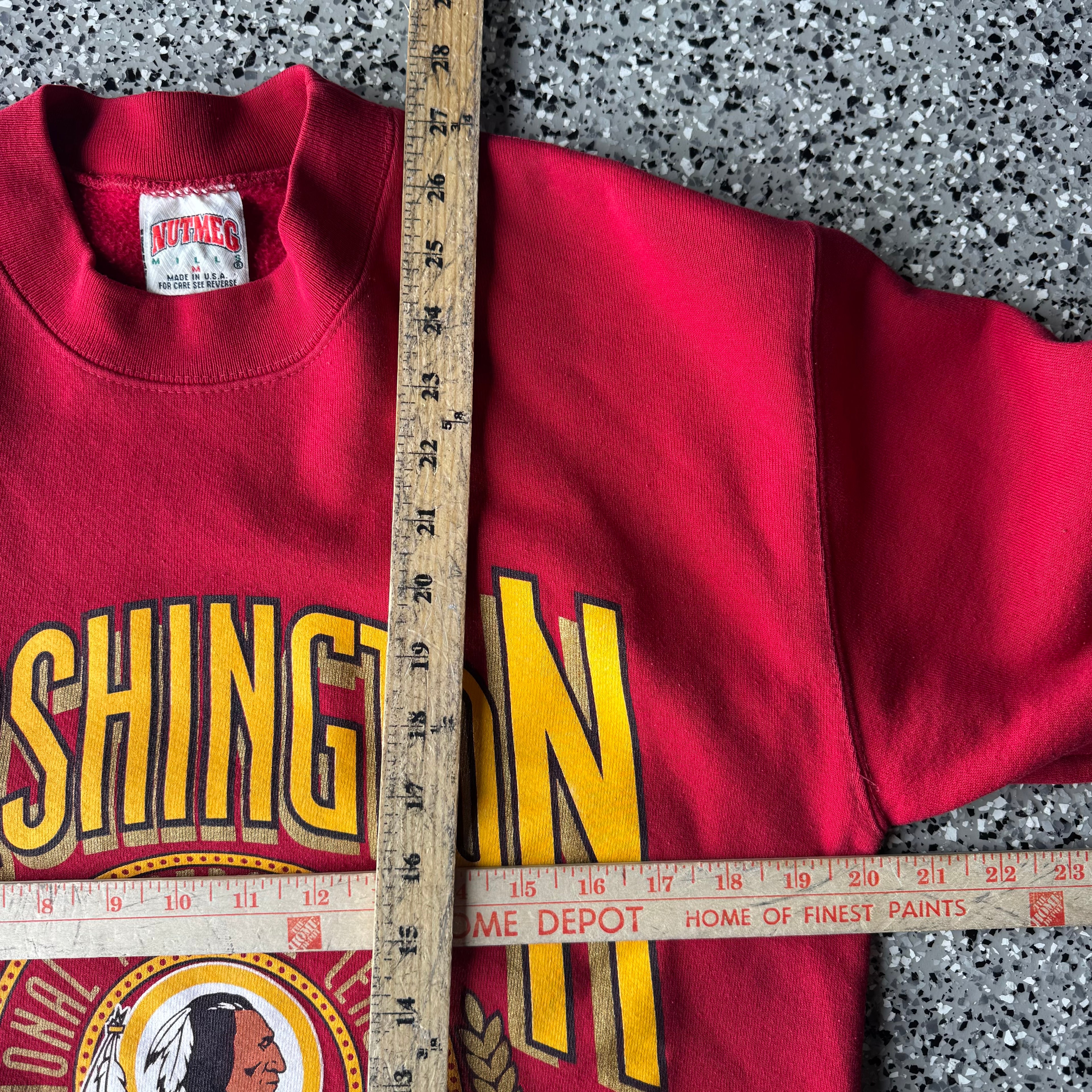 1990s Washington Redskin Nutmeg Red Crewneck (M)