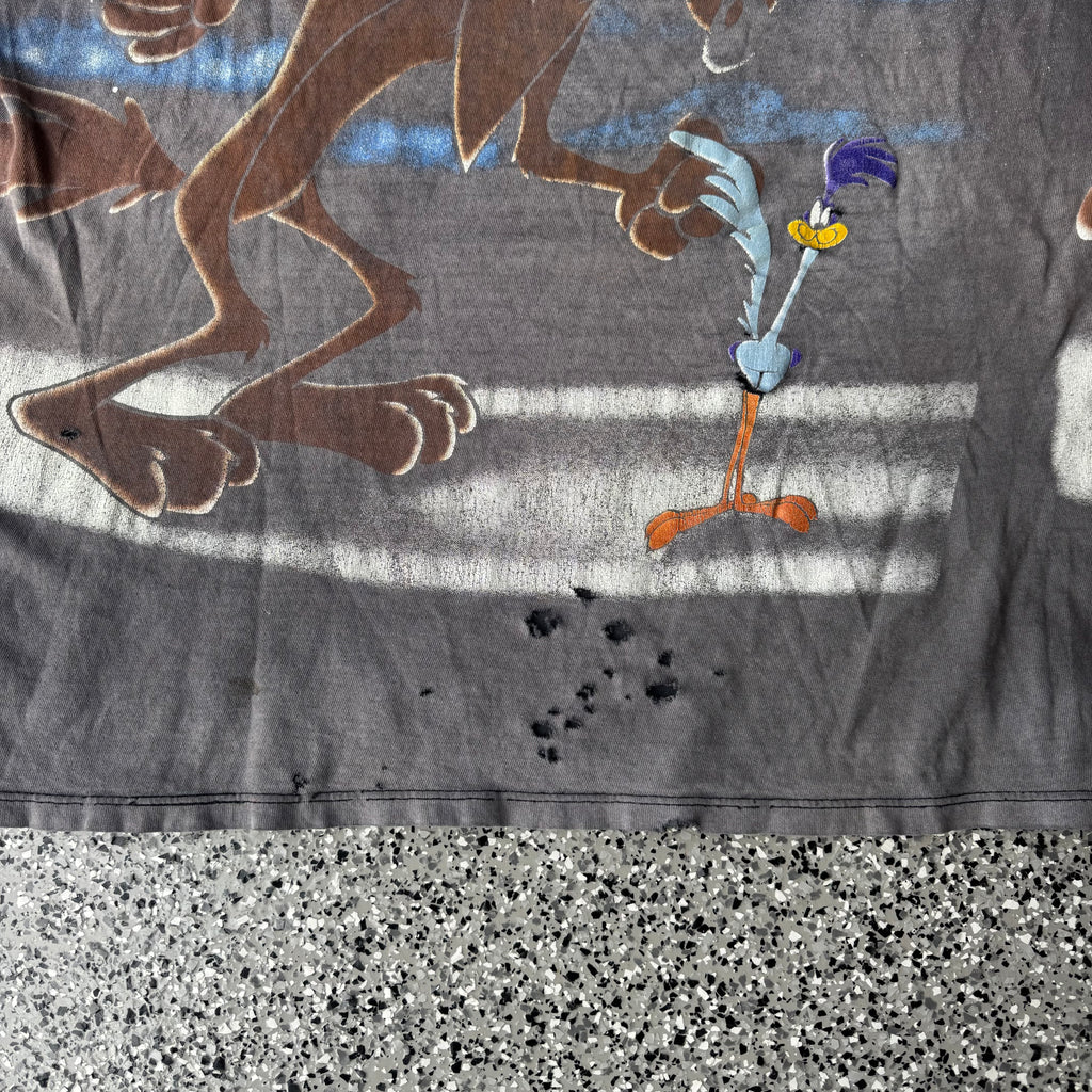 1994 Looney Tunes Wile E. Coyote & Road Runner T-Shirt