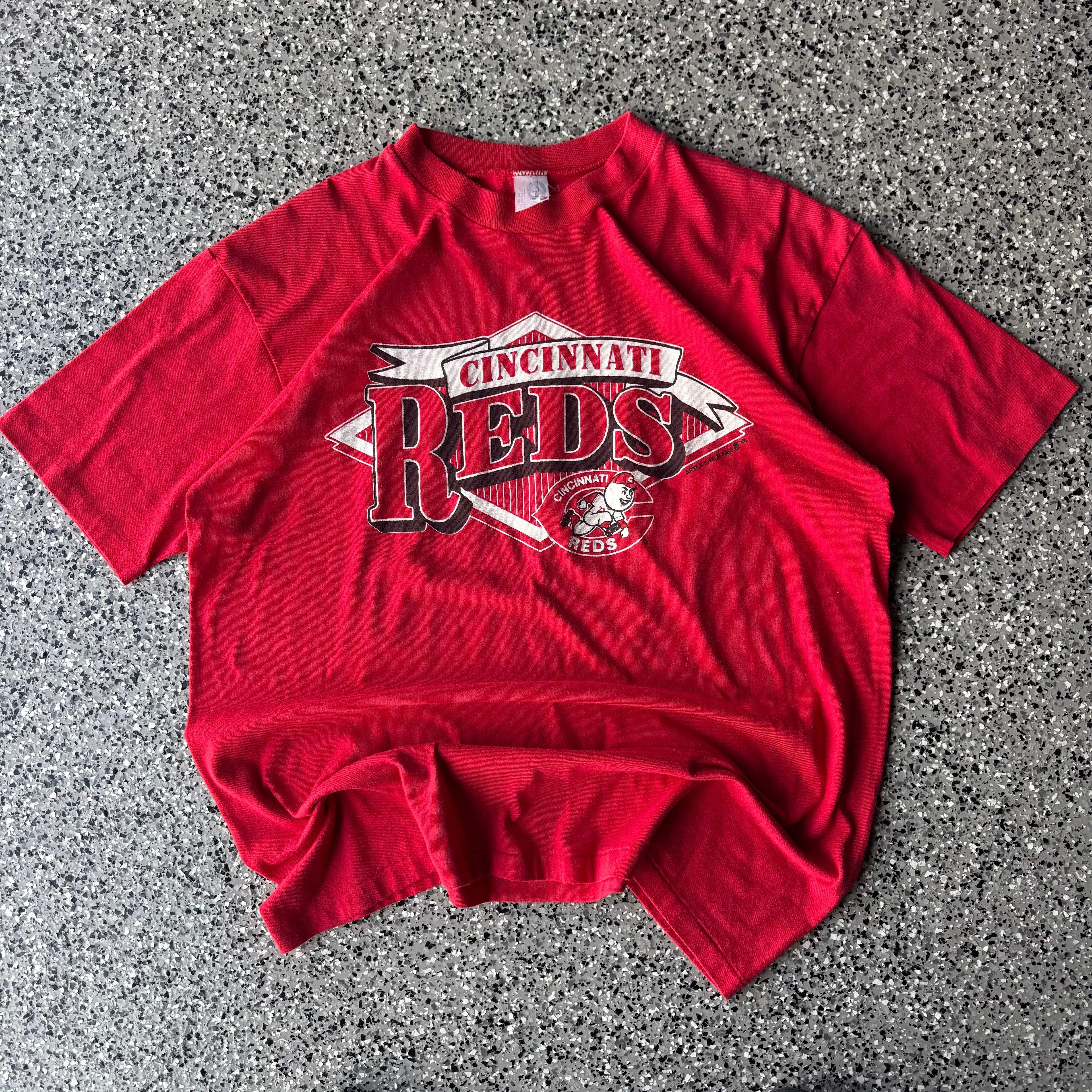 1980s cincinnati reds red vintage shirt (L)