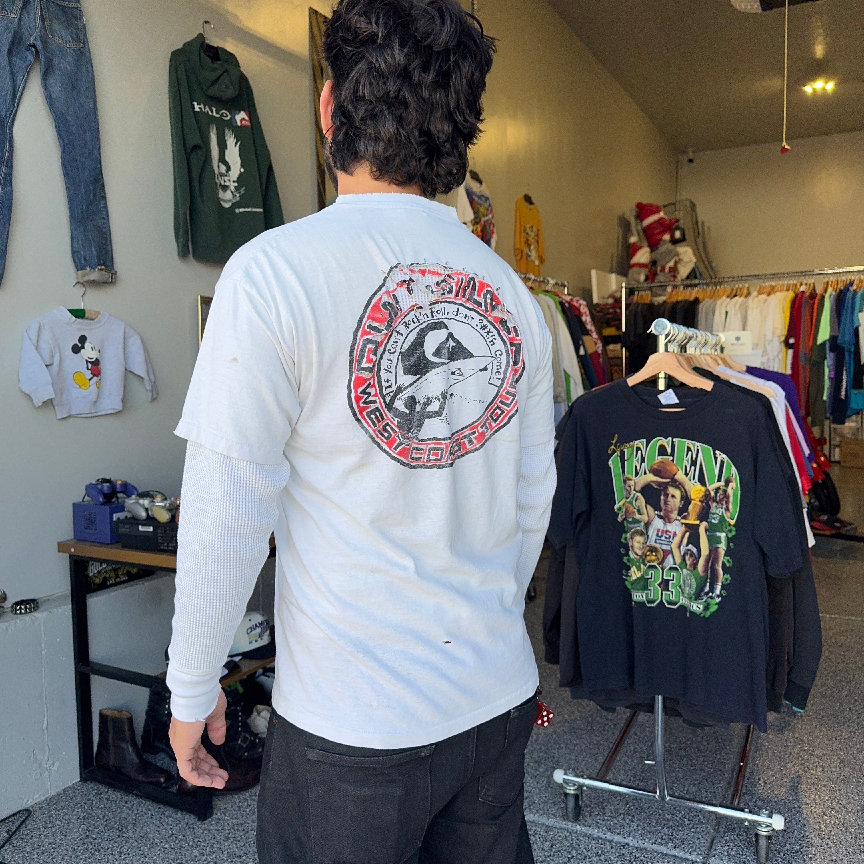 1980s Quiksilver Surf “If you Can’t rock and roll don’t F*cking come” Distressed shirt (M)
