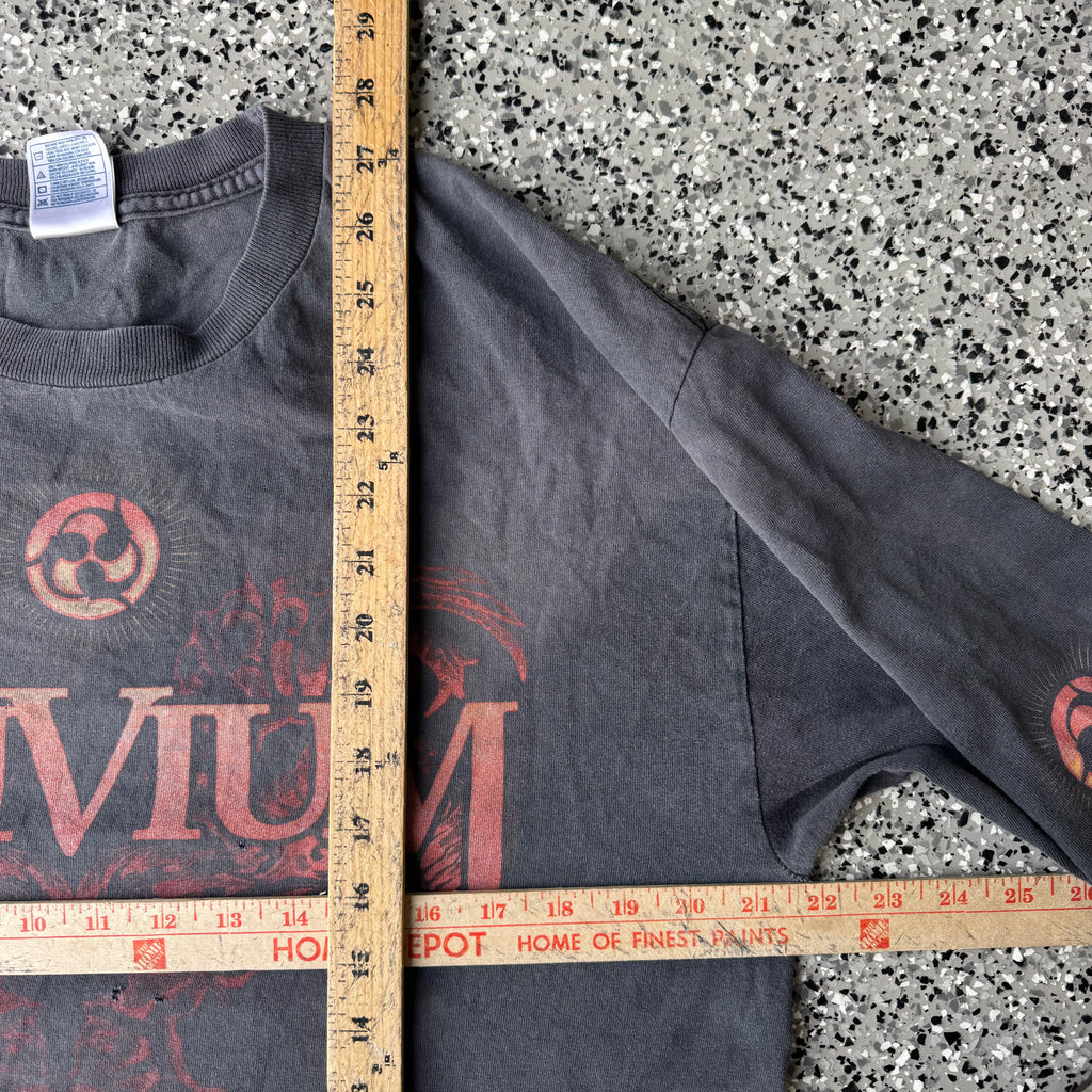 2000s Trivium Metal band L/S