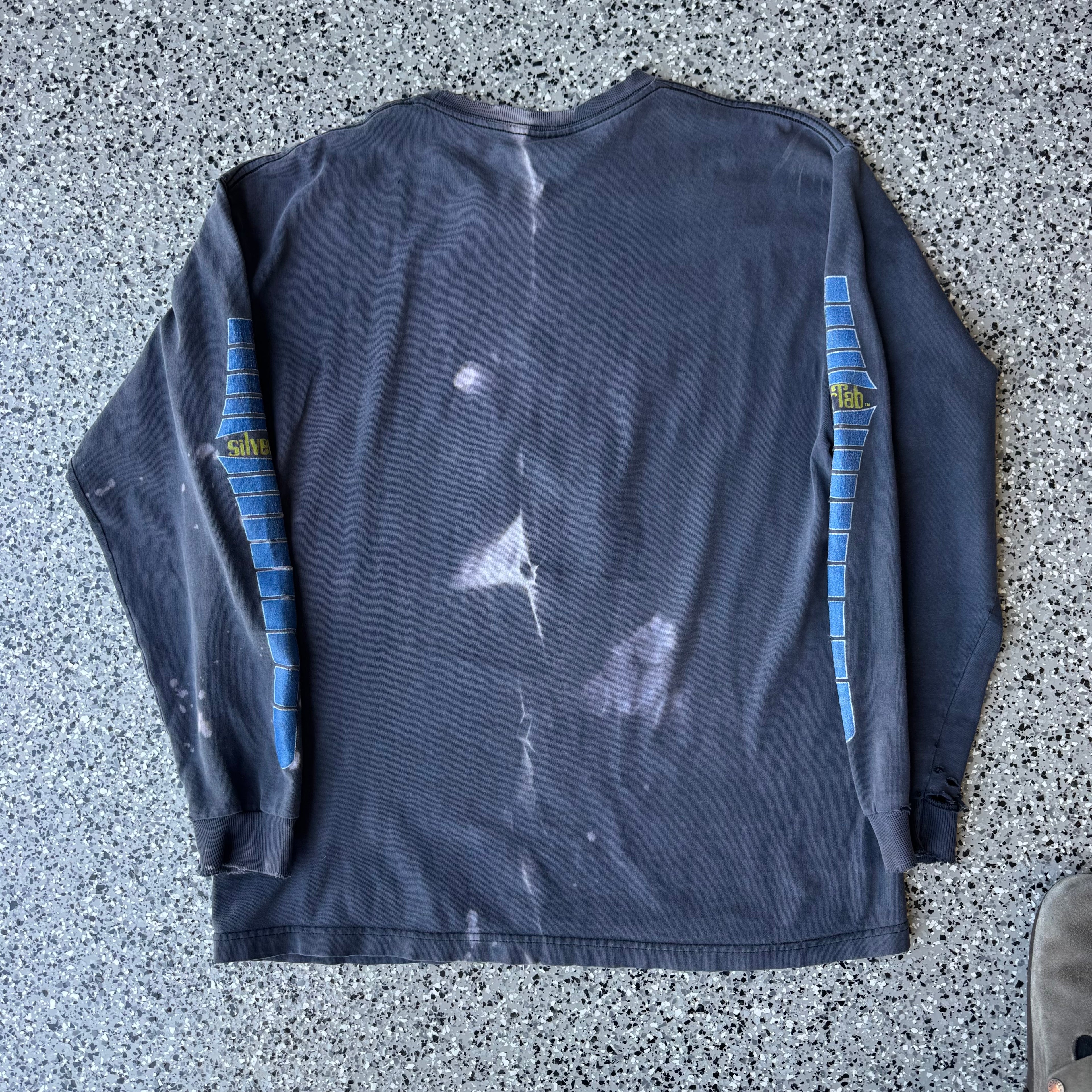 1990s SilverTab Levi’s Faded & Distressed L/S