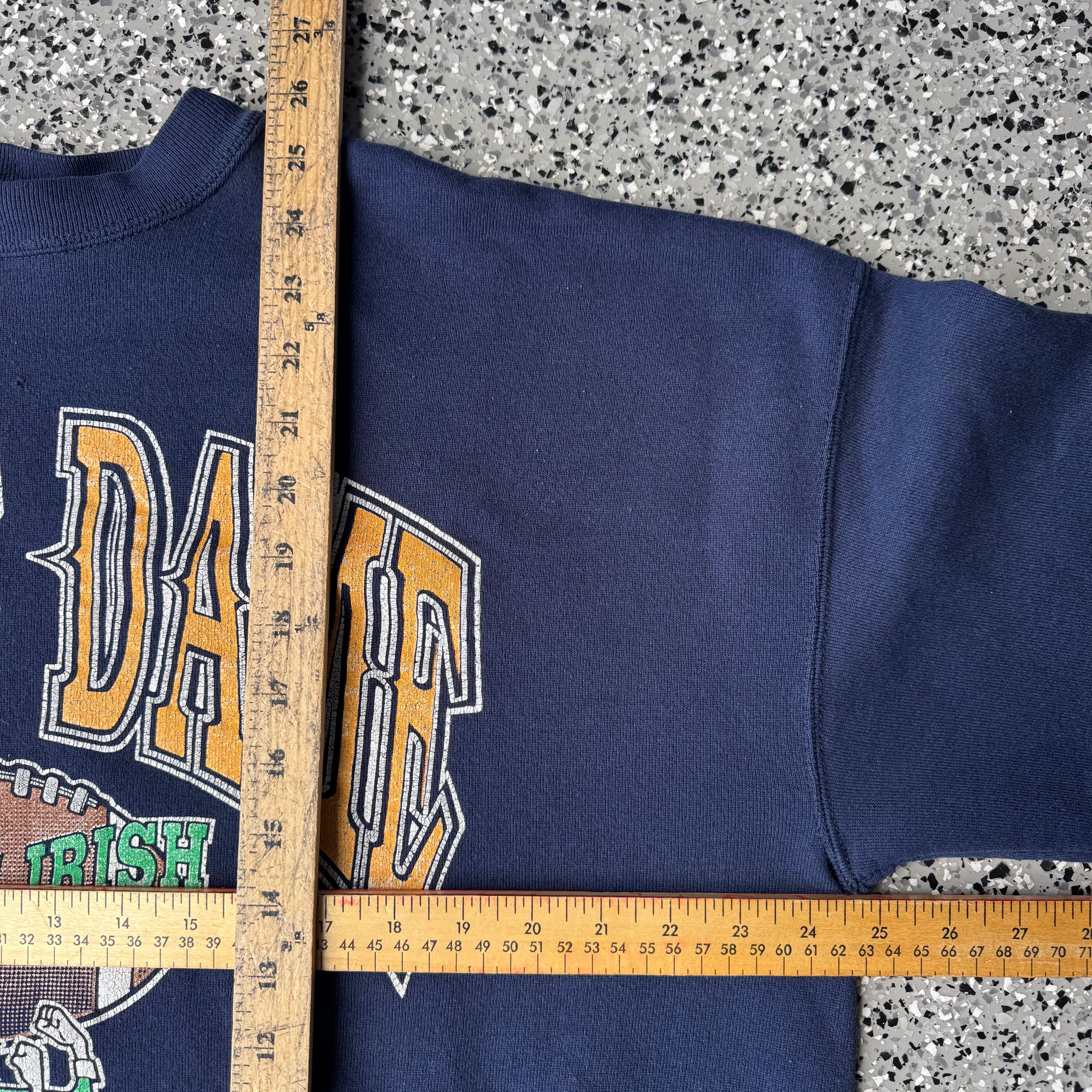 1990s Notre Dame Football “Fighthing Irish” Navy Crewneck