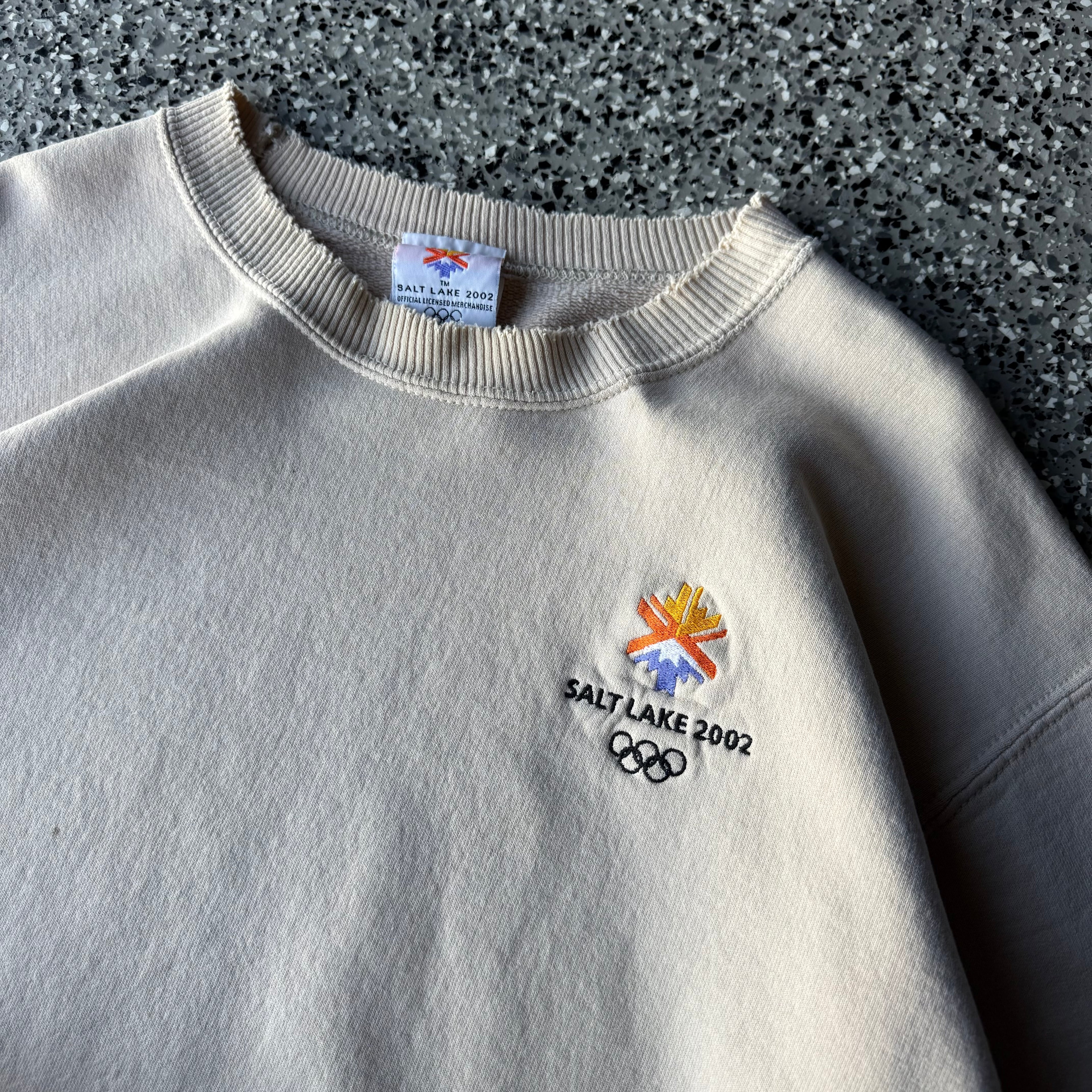 2002 Salt Lake Olympics Crewneck cream (M)