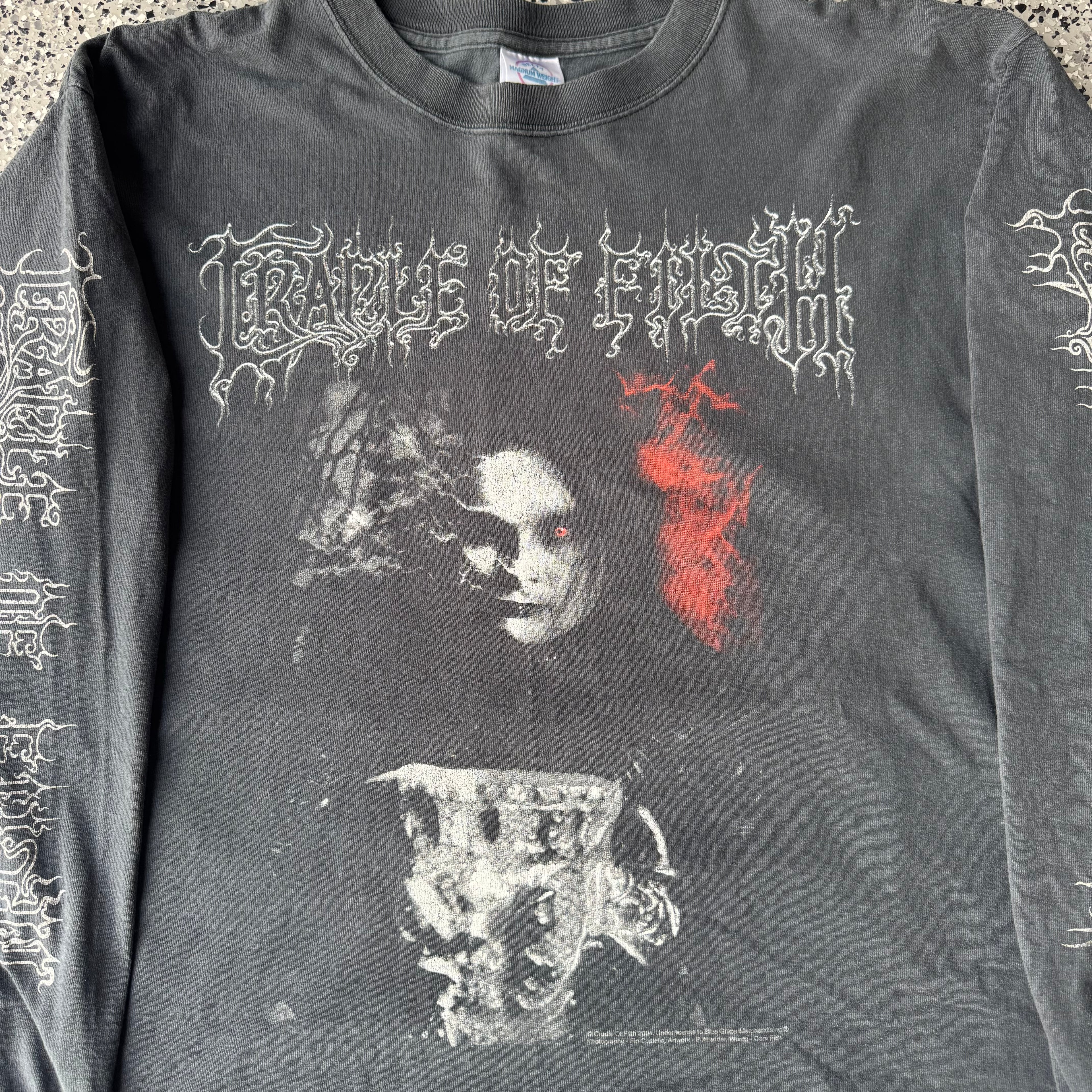 2004 Cradle of filth “Black is my heart” L/S Distressed